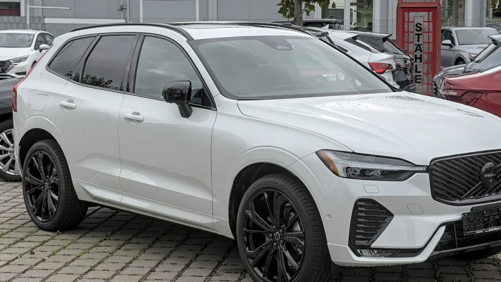 2026 볼보 XC60 마일드 하이브리드, 시승 전 확인표 관련 실제 상황 사진