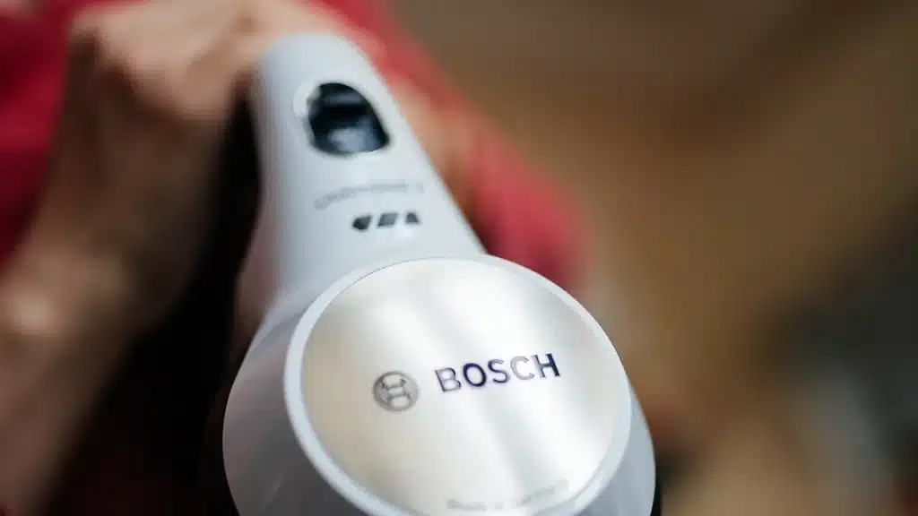 비스포크 AI 제트 400W, 흡입력 수치보다 무게·배터리·구성 보기 관련 실제 상황 사진
