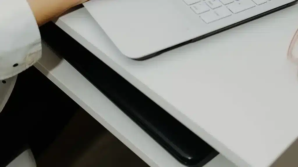 중고 노트북 판매 전 데이터 삭제·상태 기록·정산 체크리스트 관련 실제 상황 사진
