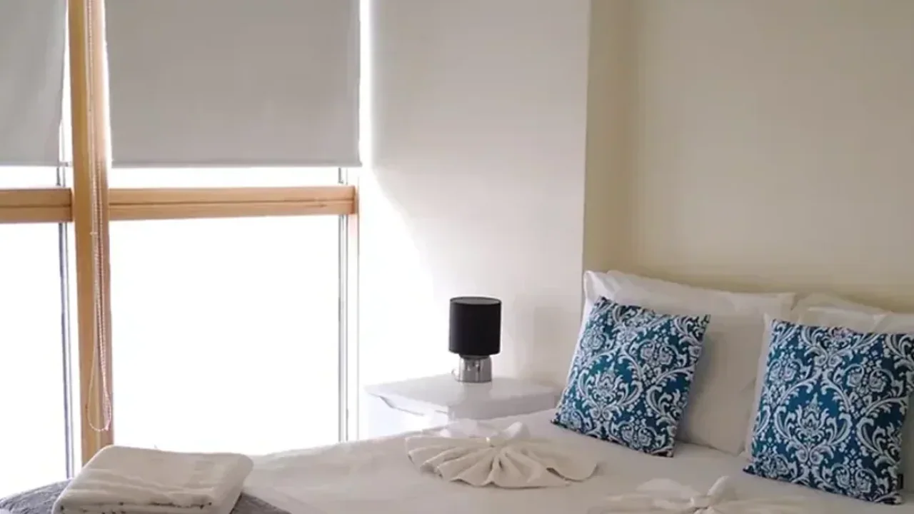 세탁한 베개를 통풍되는 곳에서 건조